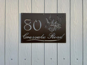 Guest @ Crassula